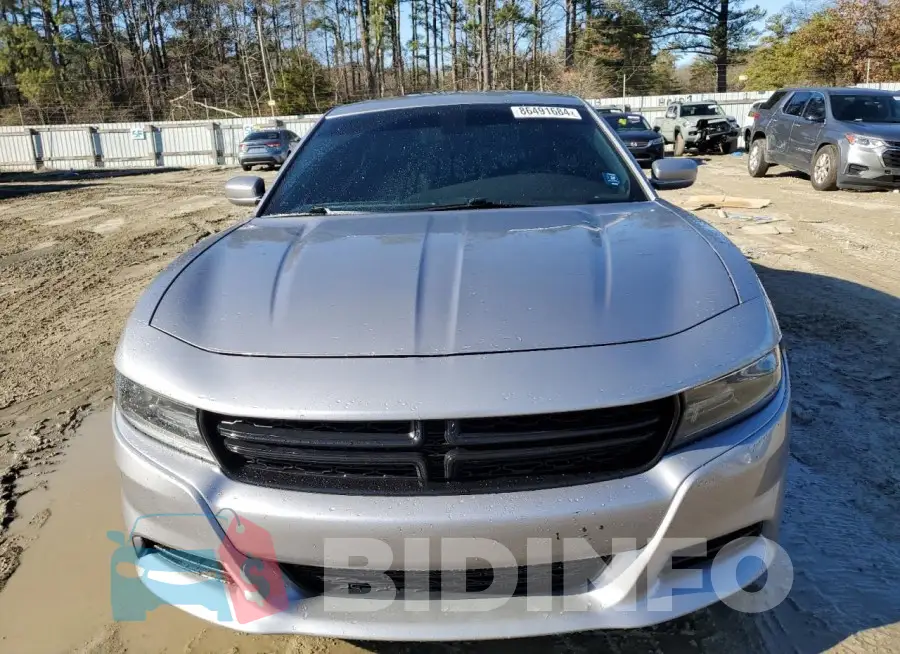 2C3CDXHG7HH537147 Photo# 5