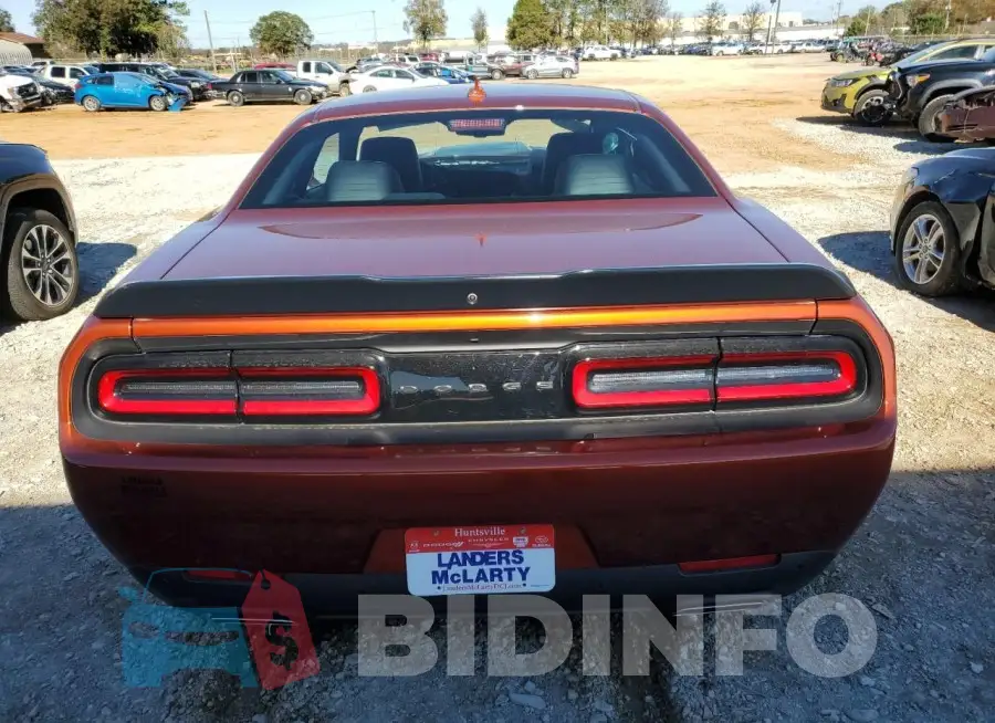 2C3CDZBT8PH668507 Photo# 6