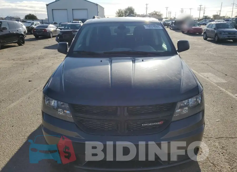 3C4PDCAB9LT181563 Photo# 5