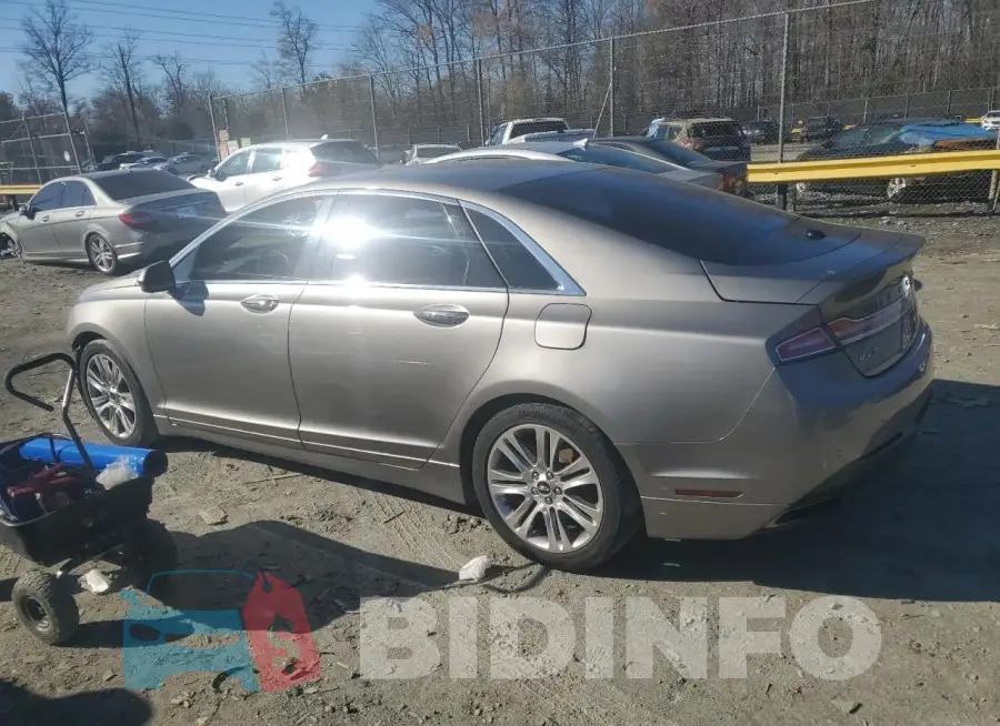 3LN6L2J97GR600384 Photo# 2
