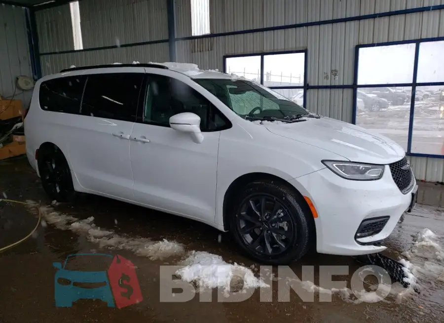 2C4RC1BG5MR559635 Photo# 4