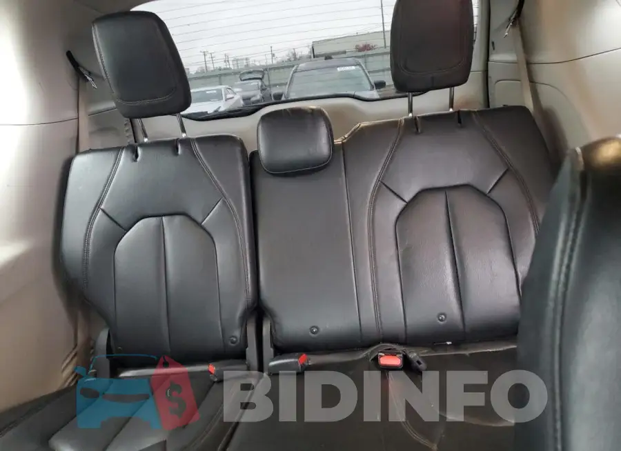 2C4RC1BGXHR831618 Photo# 10