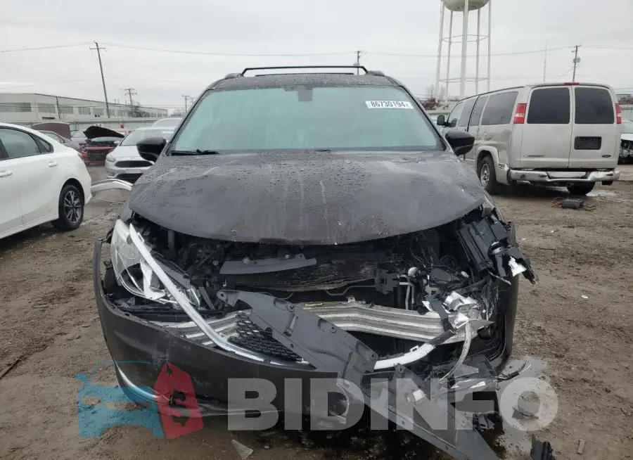 2C4RC1BGXHR831618 Photo# 5