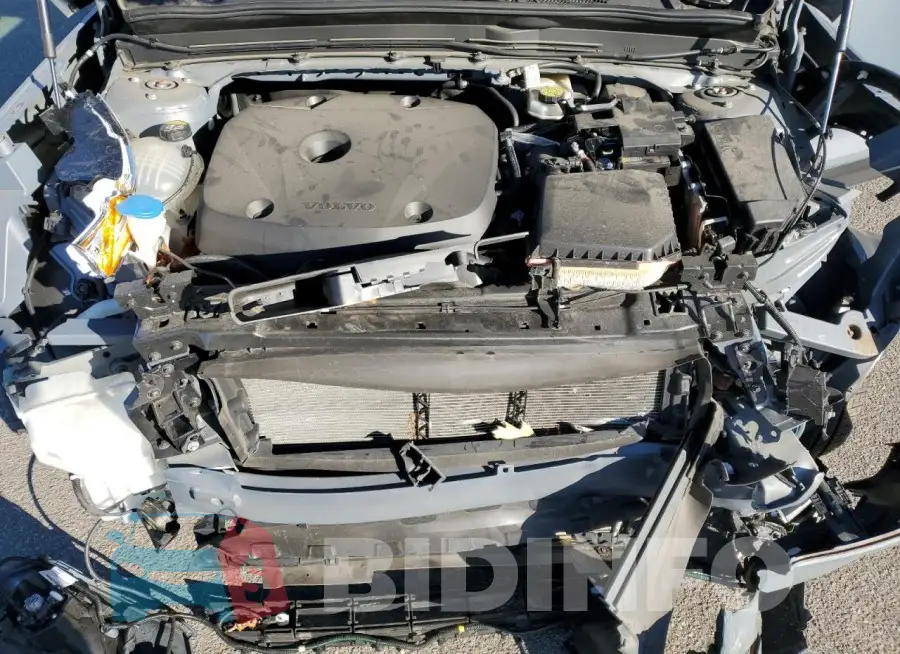 YV4162UM2N2724521 Photo# 12