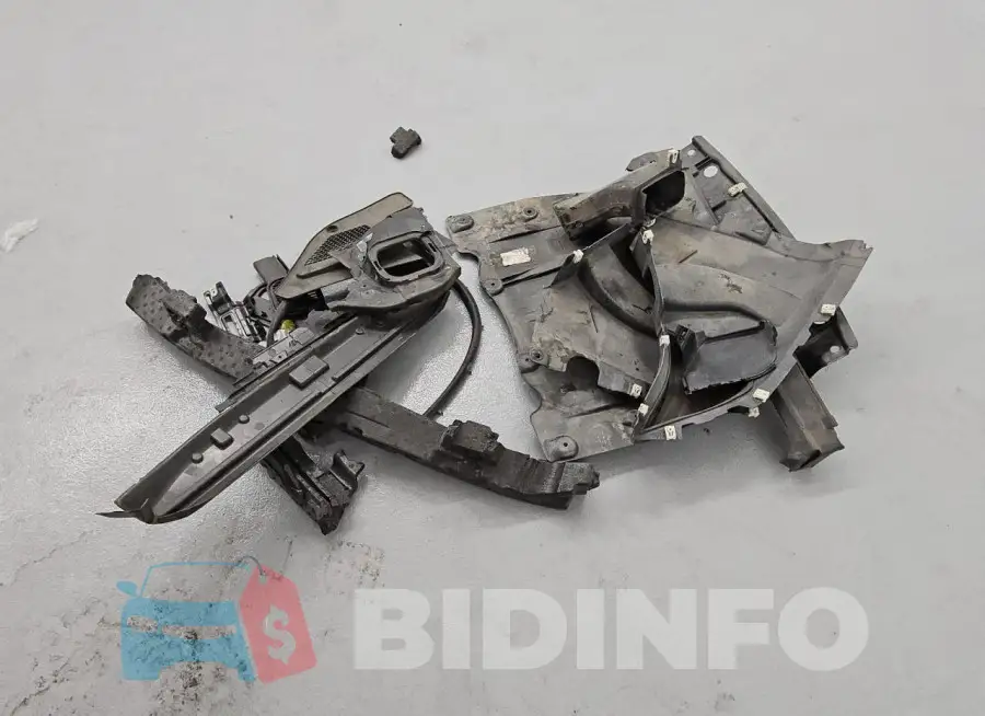 5UX23EU07R9T82803 Photo# 13