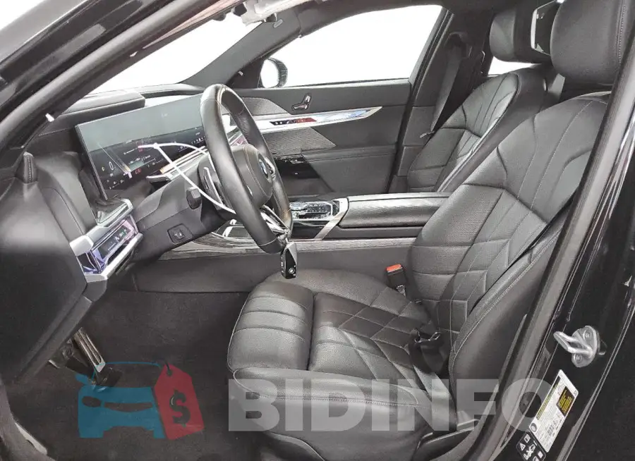 WBA33EH07RCR75237 Photo# 7
