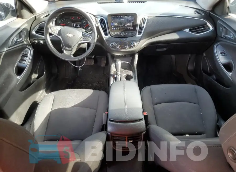 1G1ZD5ST4LF003817 Photo# 8
