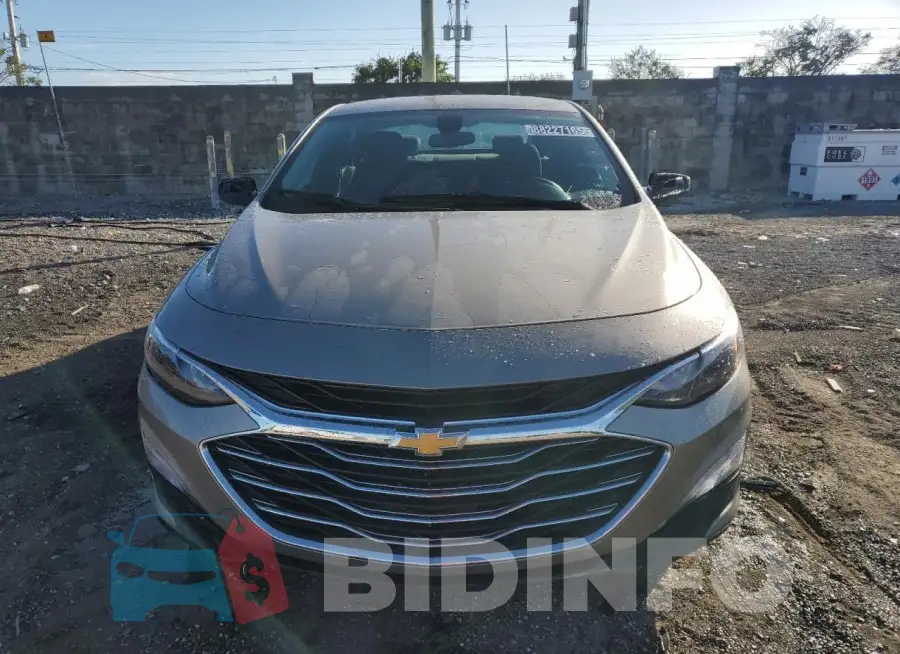 1G1ZD5STXNF165745 Photo# 5