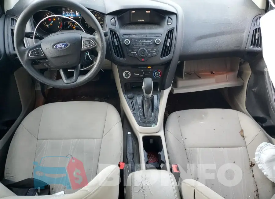1FADP3F25JL272413 Photo# 8