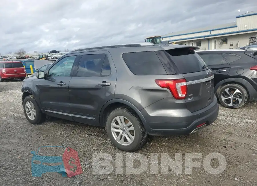 1FM5K8D87JGA62952 Photo# 2