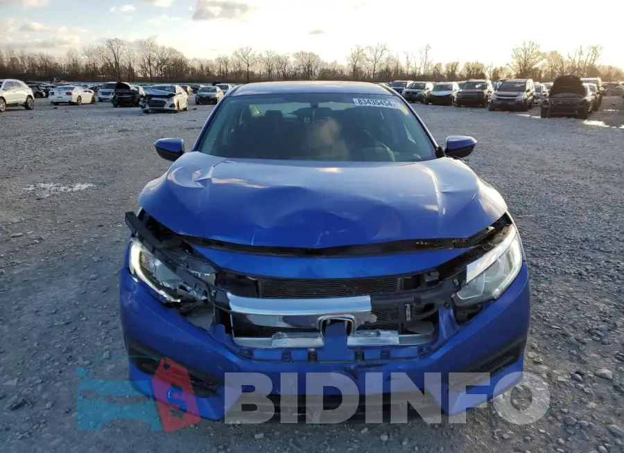 19XFC2F55HE030680 Photo# 5