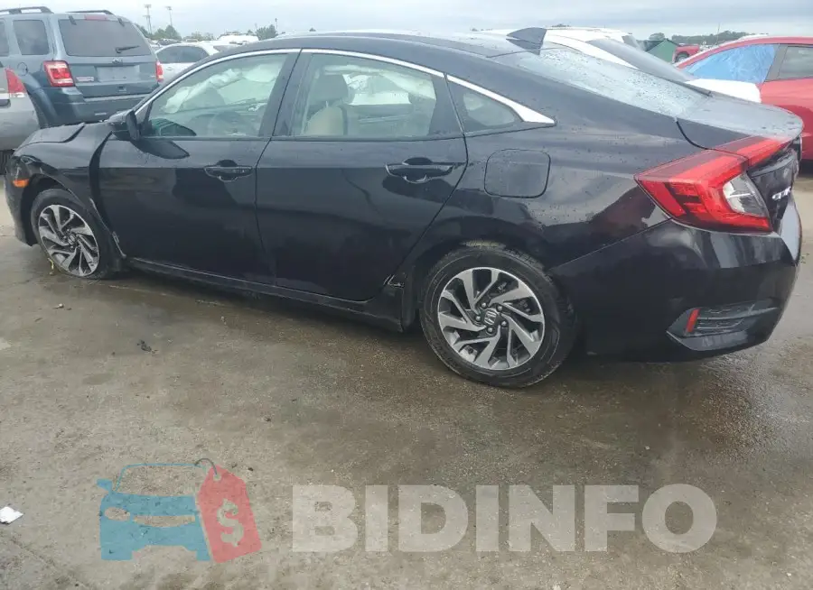19XFC2F70HE054807 Photo# 2