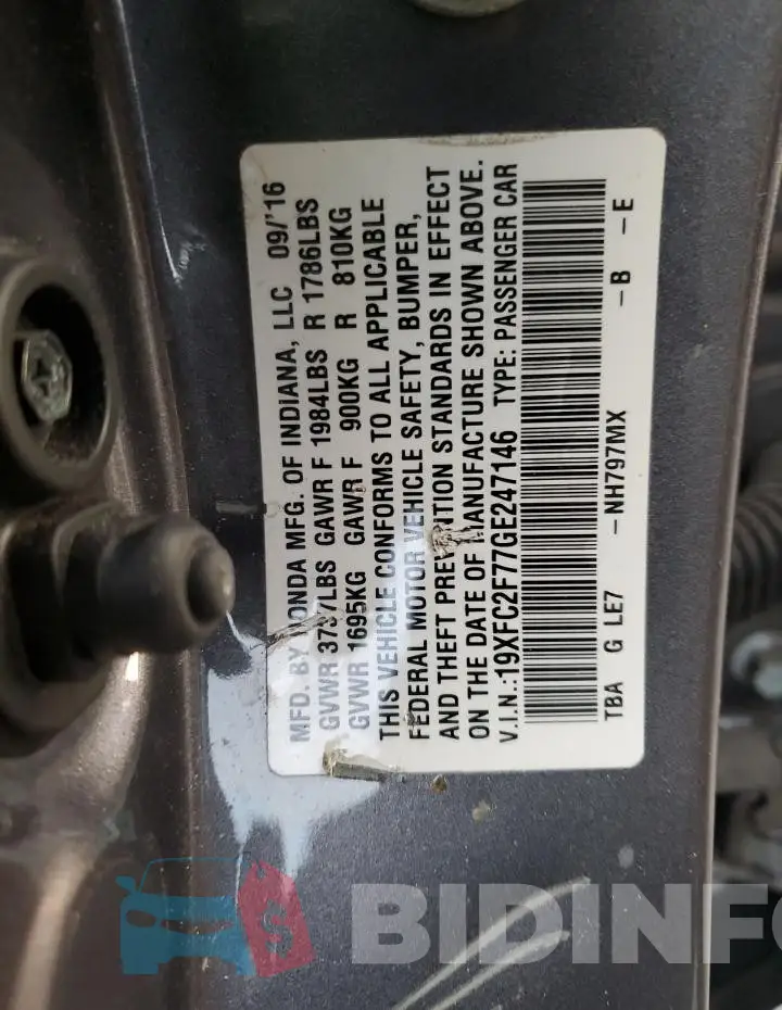 19XFC2F77GE247146 Photo# 12