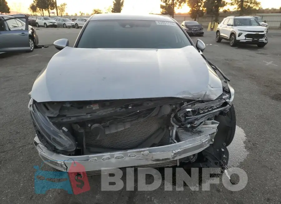 1HGCV1F33KA173502 Photo# 5