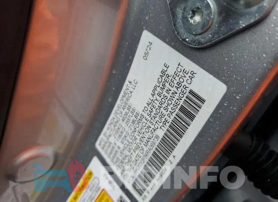 1HGCY2F56RA069739 Photo# 12