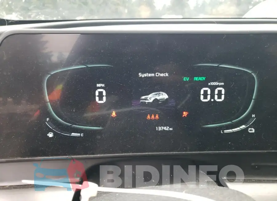 KNDPVCAGXP7068983 Photo# 9