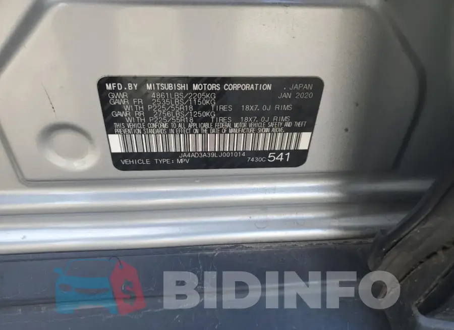 JA4AD3A39LJ001014 Photo# 12