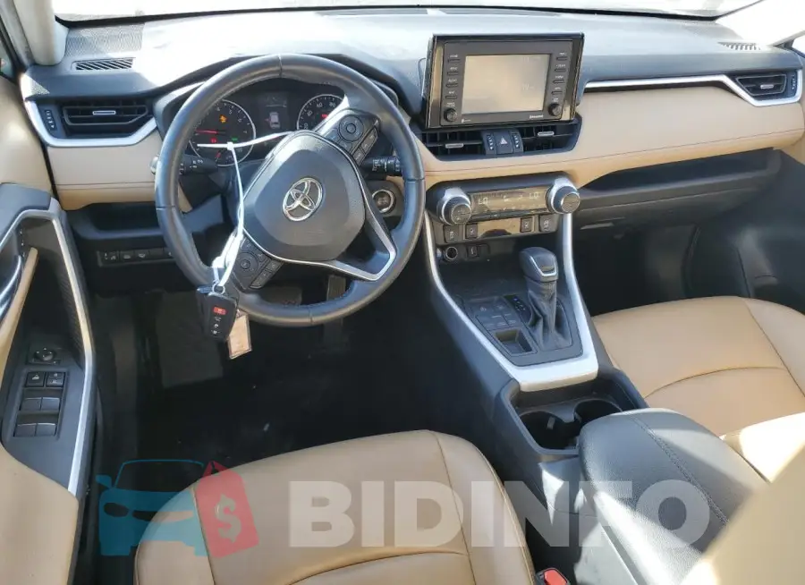 2T3A1RFV8LC111082 Photo# 8