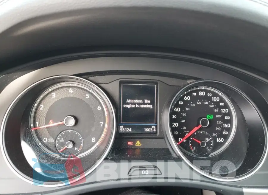 1V2LR2CA2LC502643 Photo# 9
