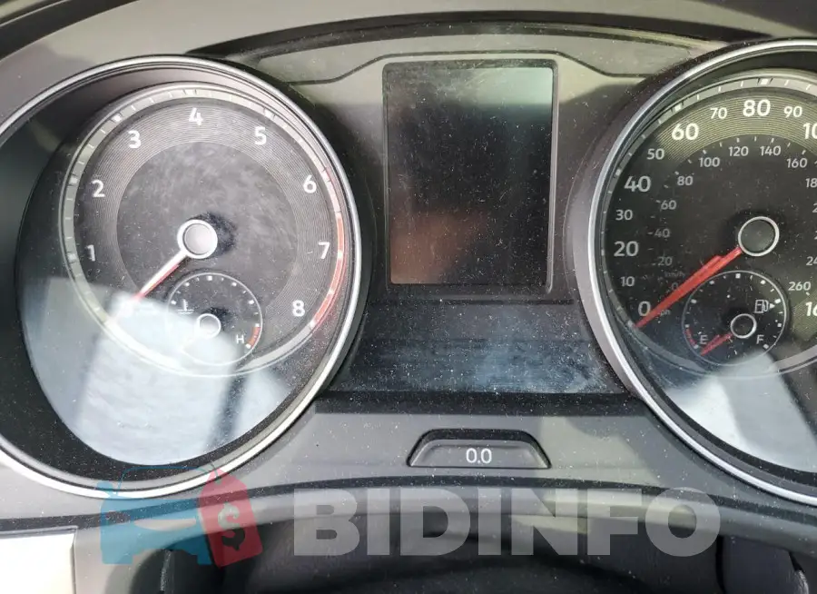 1V2MR2CA9JC580645 Photo# 9