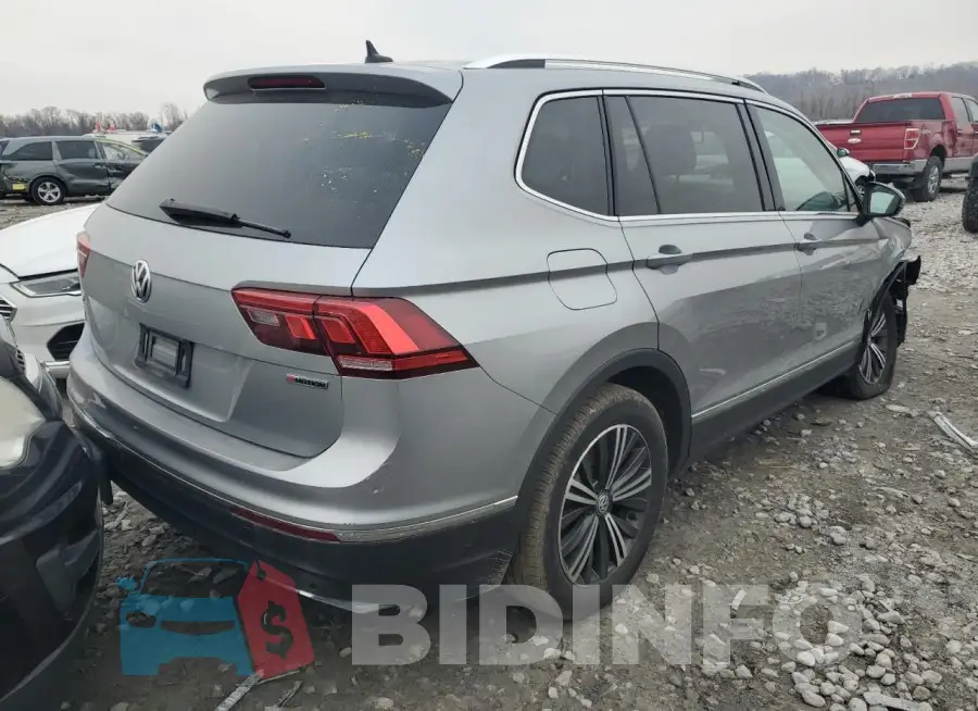3VV2B7AX2KM175682 Photo# 3