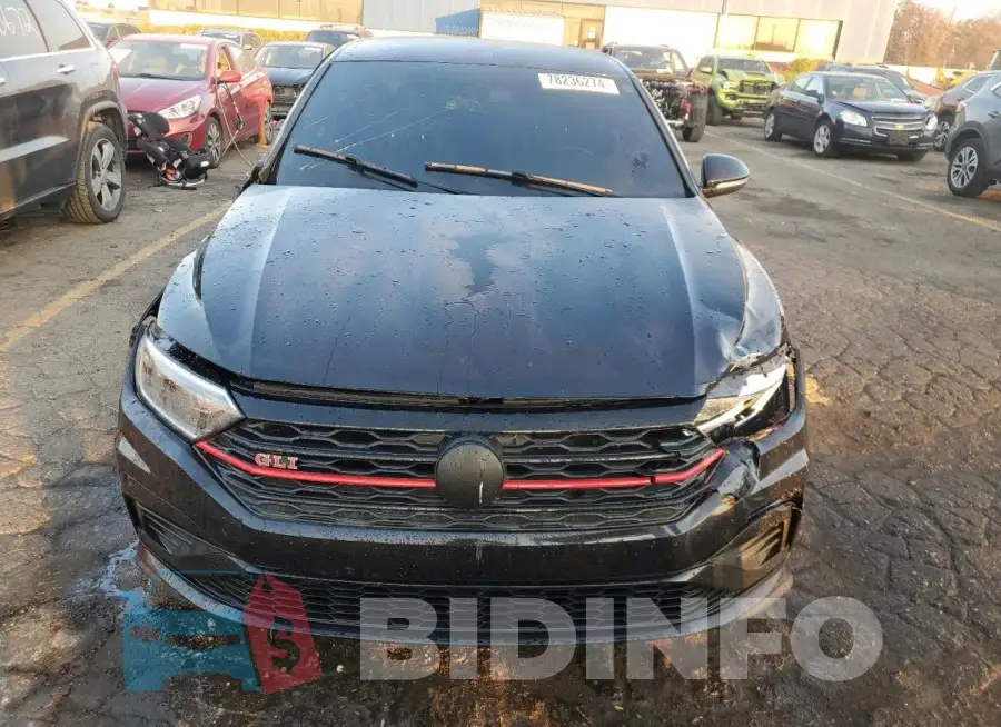 3VW6T7BU3KM183188 Photo# 5