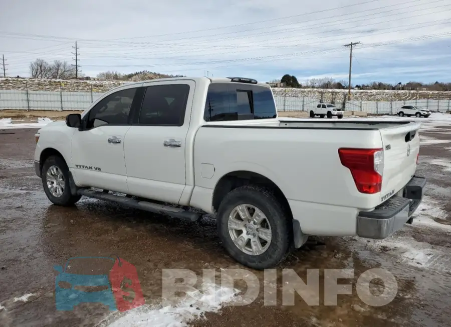 1N6AA1EJ7JN527401 Photo# 2