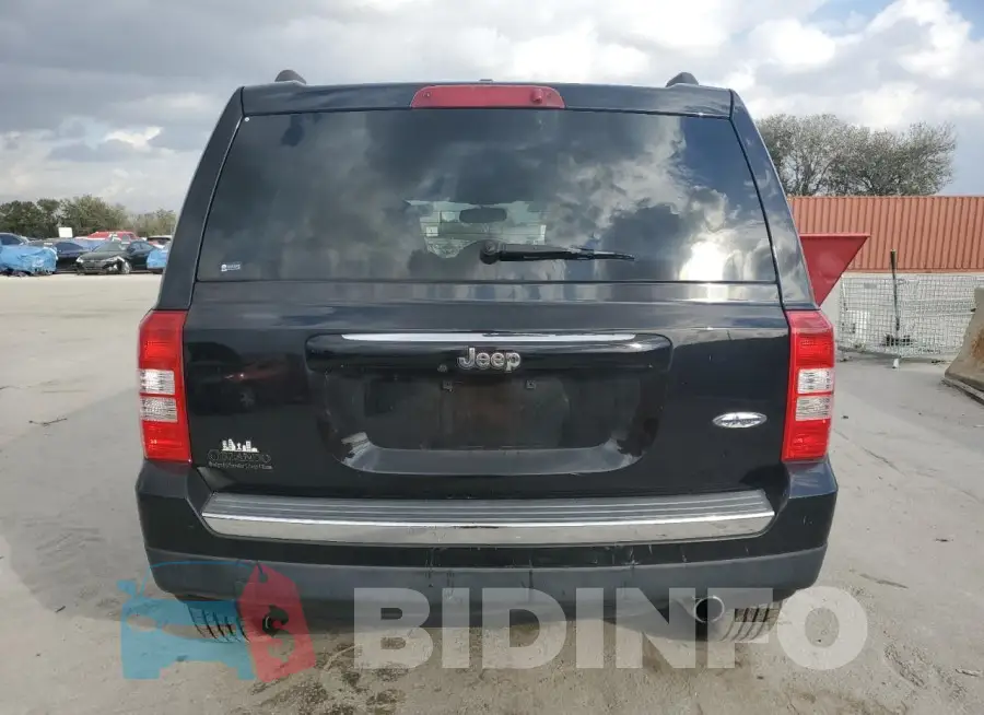 1C4NJPFA4HD101817 Photo# 6