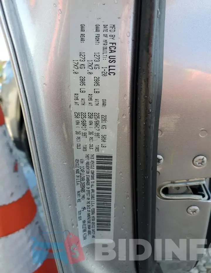 1C4PJLCB9LD595485 Photo# 14
