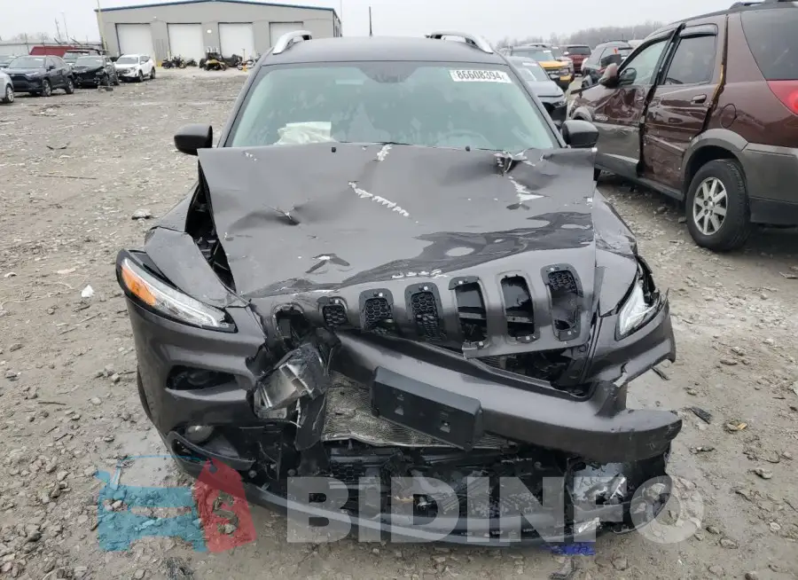 1C4PJLLB8JD563432 Photo# 5