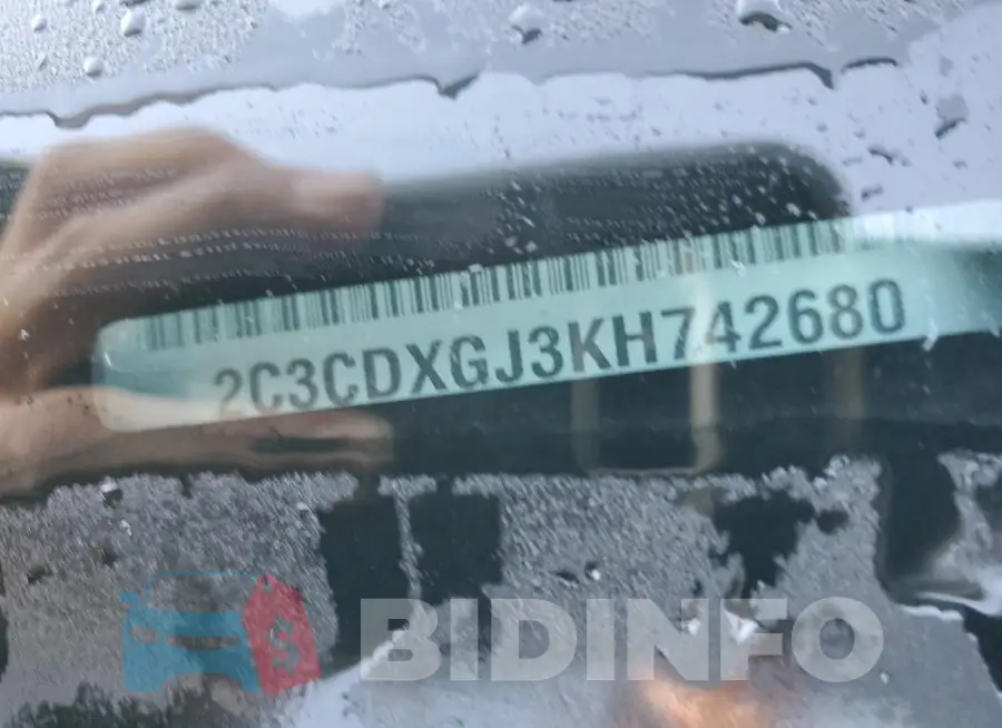 2C3CDXGJ3KH742680 Photo# 12
