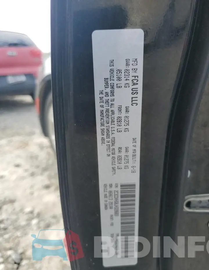 2C3CDXHG8JH328683 Photo# 12