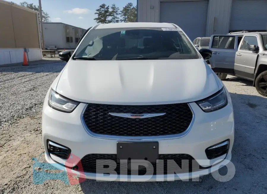 2C4RC1BG4SR503151 Photo# 5
