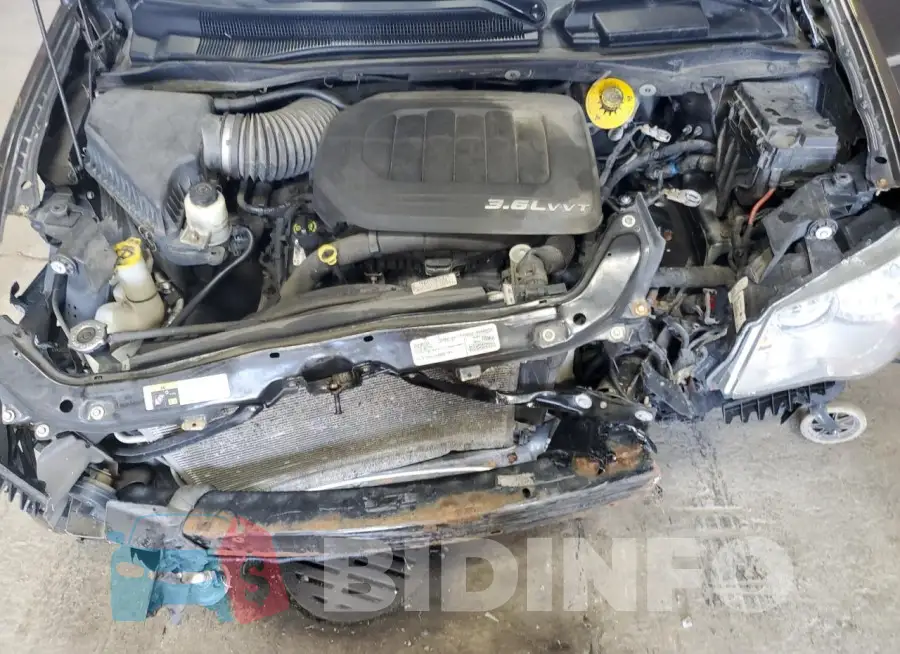 2C4RC1BGXGR173488 Photo# 12