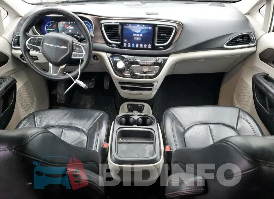 2C4RC1L76JR258284 Photo# 8