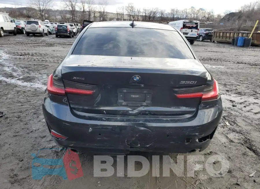 3MW5R7J09L8B30885 Photo# 6