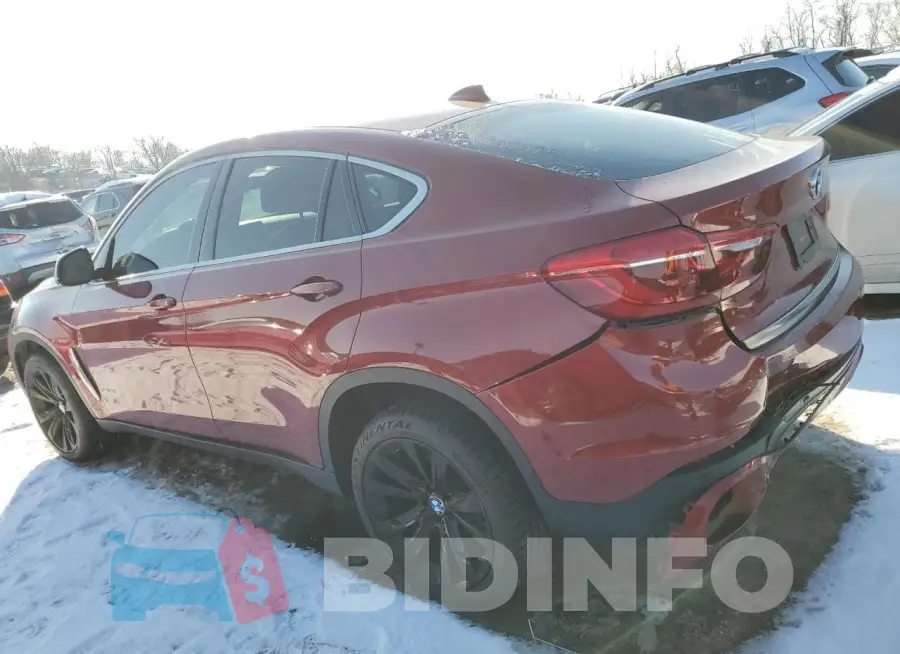 5UXKU2C57J0Z61646 Photo# 2