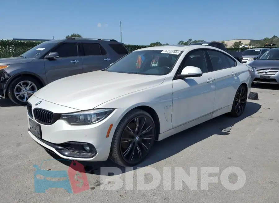 WBA4J1C59JBG81079 Photo# 1