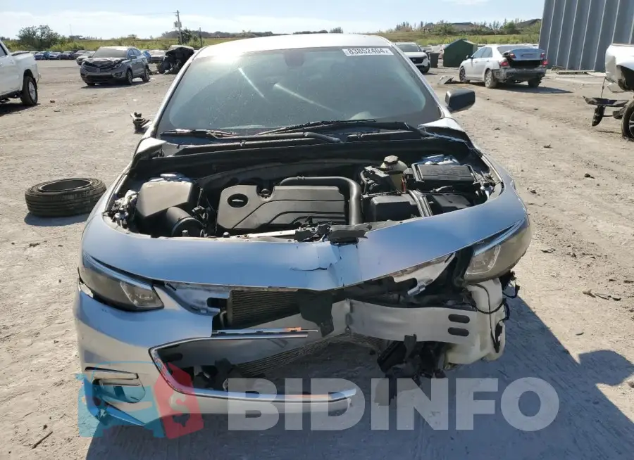 1G1ZB5ST0JF107885 Photo# 5
