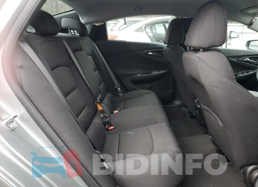 1G1ZD5ST1SF112072 Photo# 10