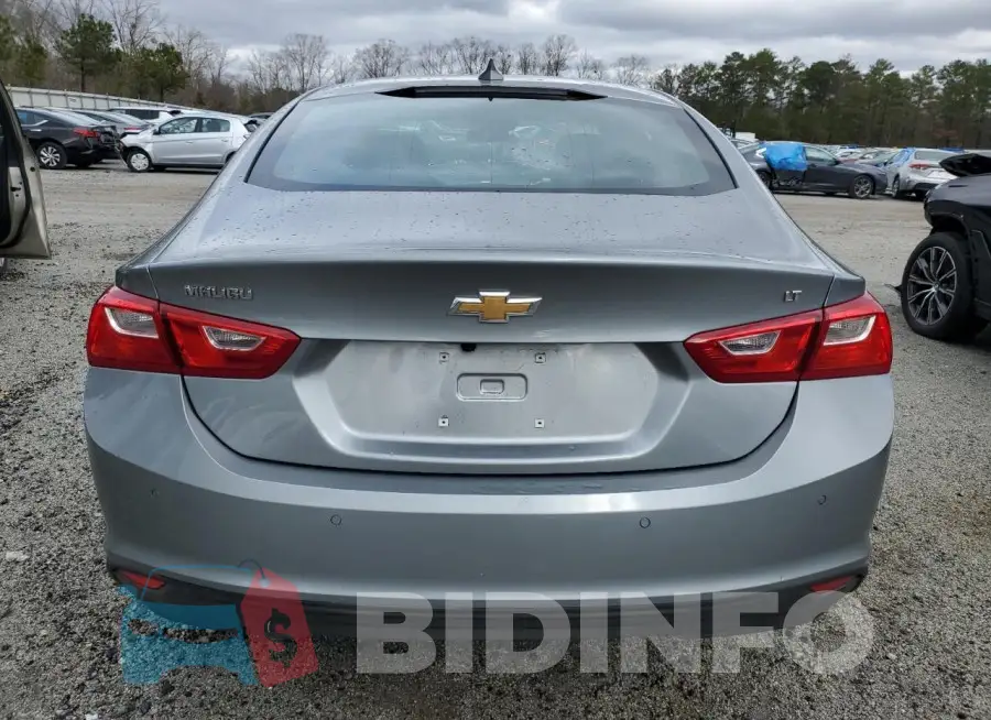 1G1ZD5ST1SF112072 Photo# 6