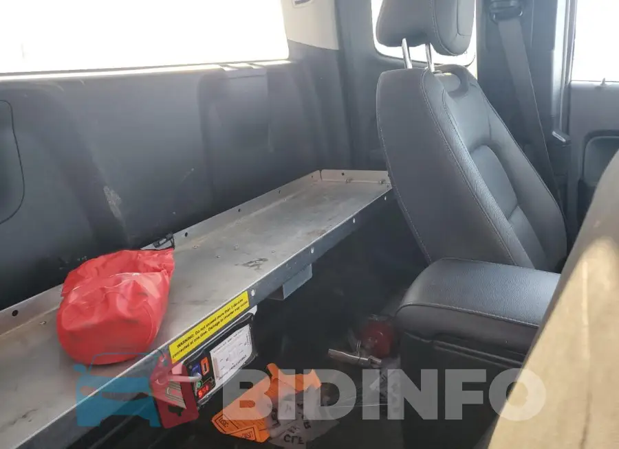 1GCHSCEA8M1229347 Photo# 10