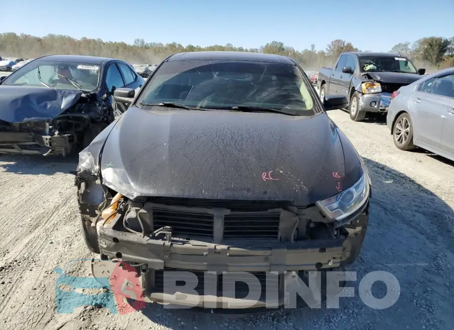 1FAHP2D88JG136787 Photo# 5