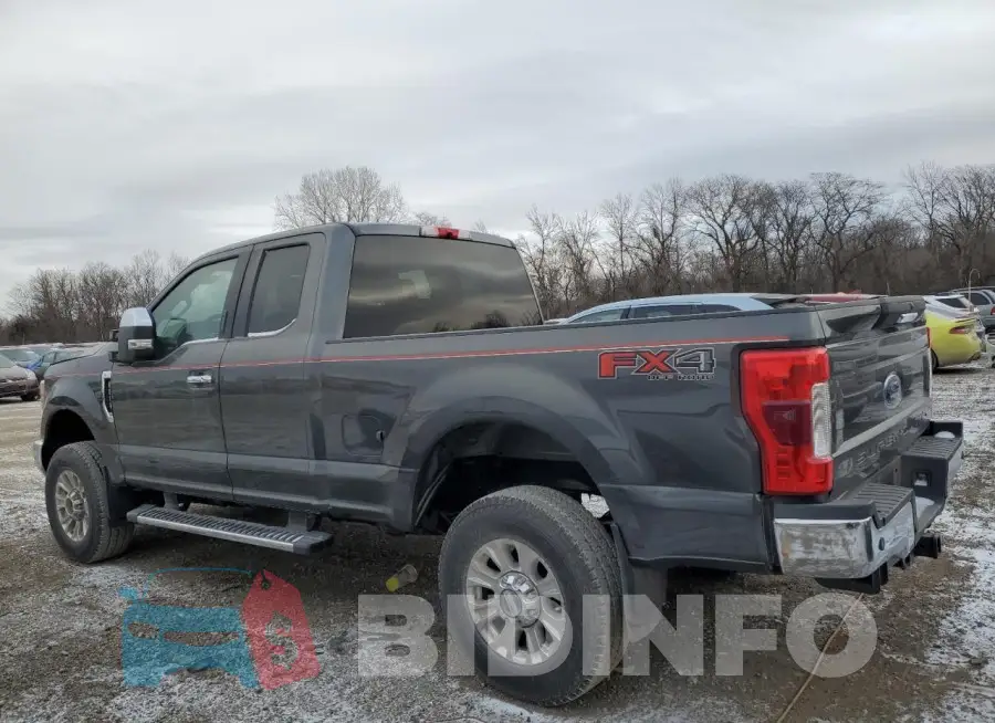 1FT7X2B66HEF03991 Photo# 2