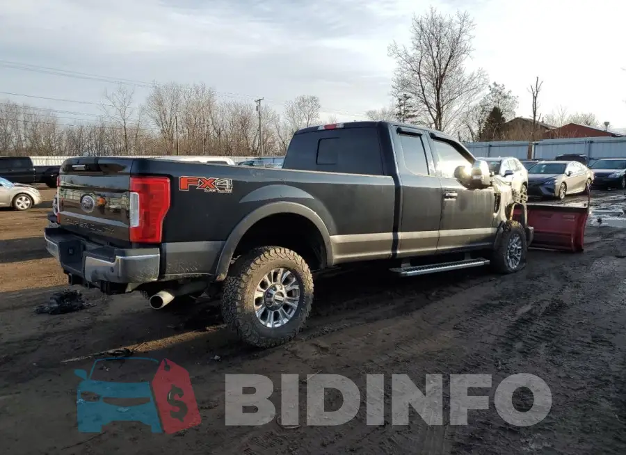 1FT8X3B60JEB57808 Photo# 3