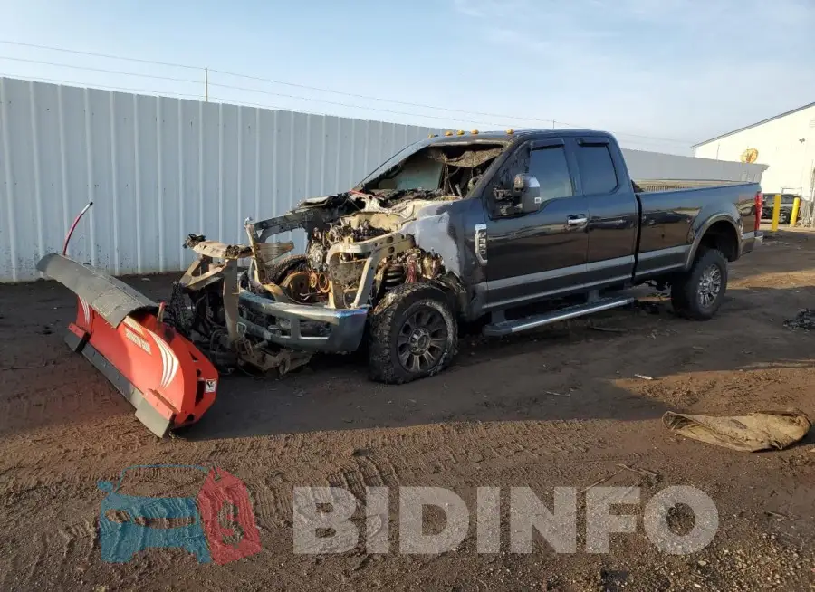 1FT8X3B60JEB57808 Photo# 1