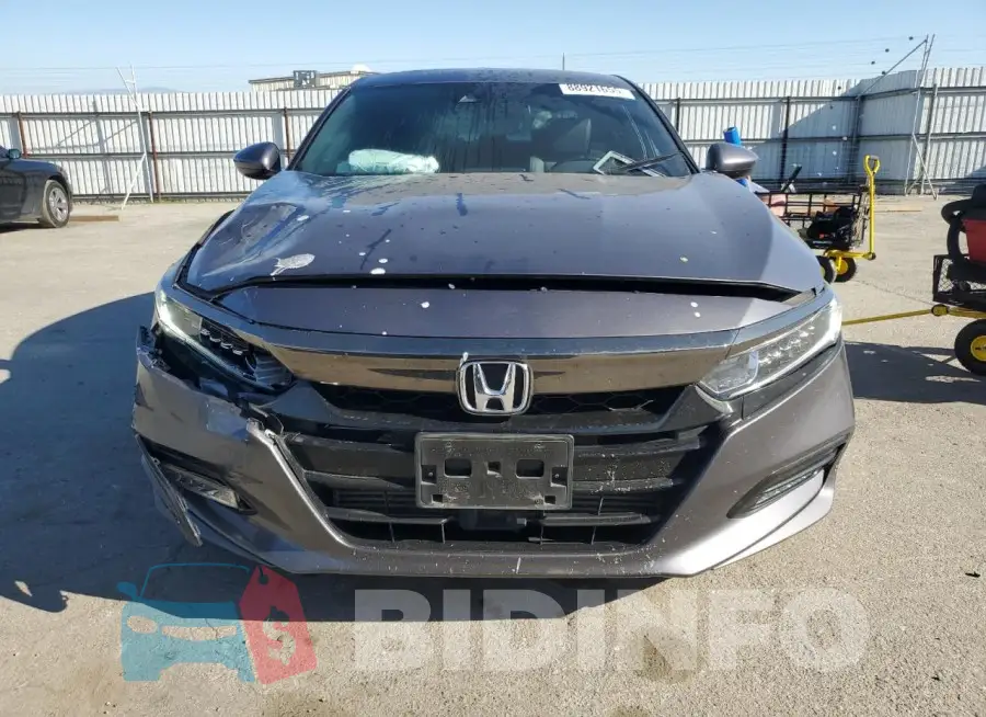 1HGCV2F34KA002845 Photo# 5
