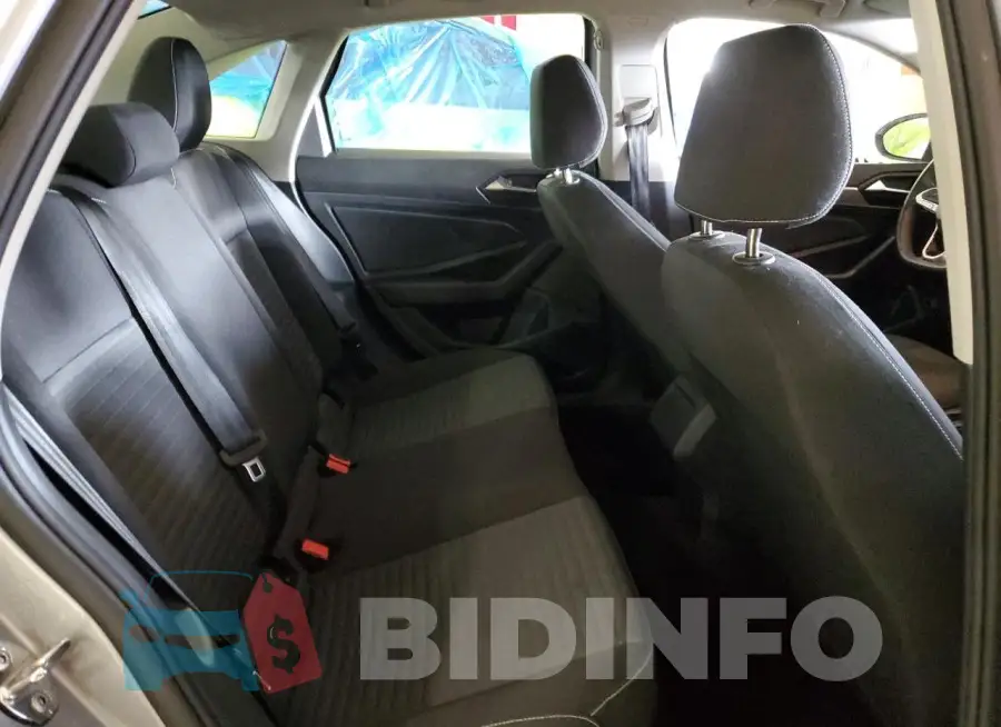 3VW5M7BU2RM011446 Photo# 10