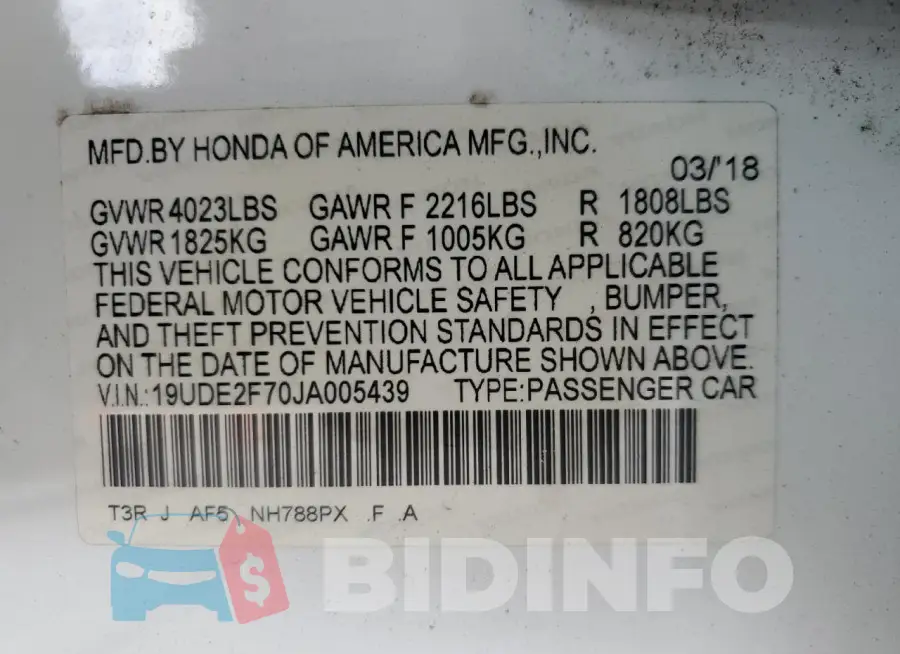 19UDE2F70JA005439 Photo# 12