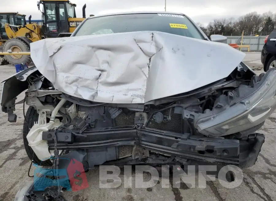 3N1AB7AP7JY201956 Photo# 5